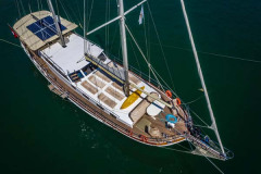 rental-boat-gocek-azura-3