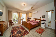 rent-a-forest-villa-with-pool-gocek-13