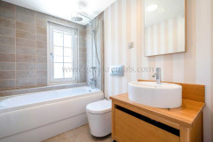Portville-Gocek-Kiralik-Ev-MasterYatakOdasi-Banyo-1-Custom