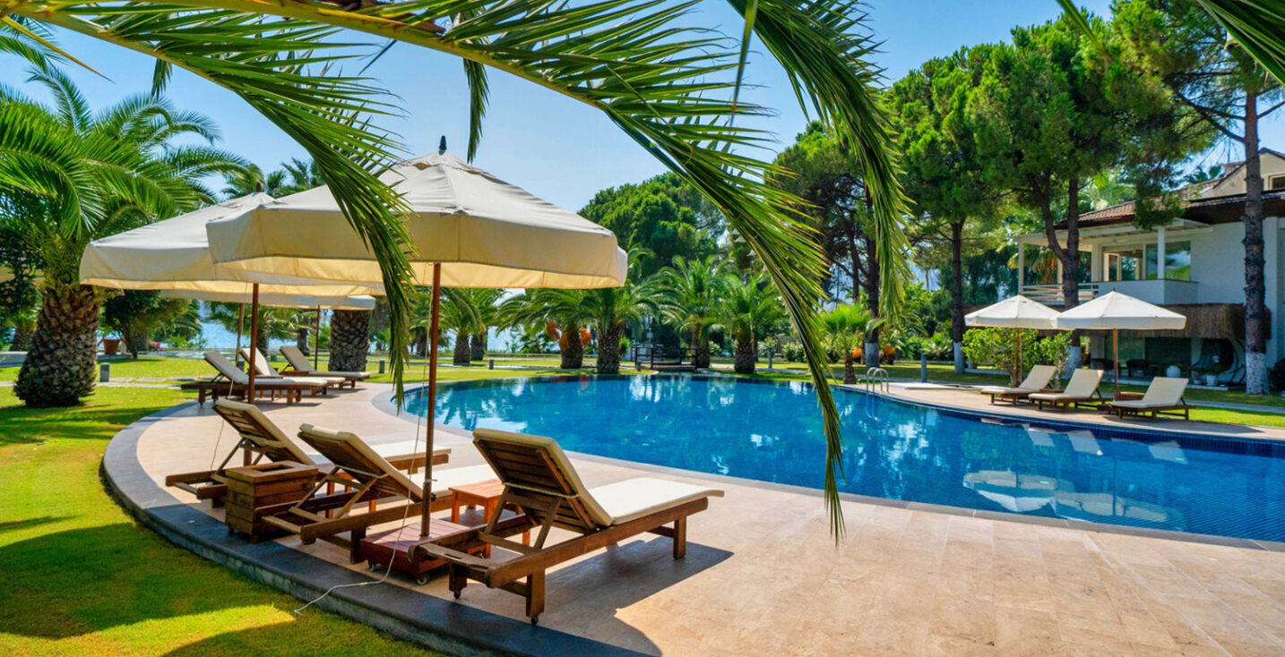 Seafront Holiday Rental With Pool in Topaz Gocek Featured