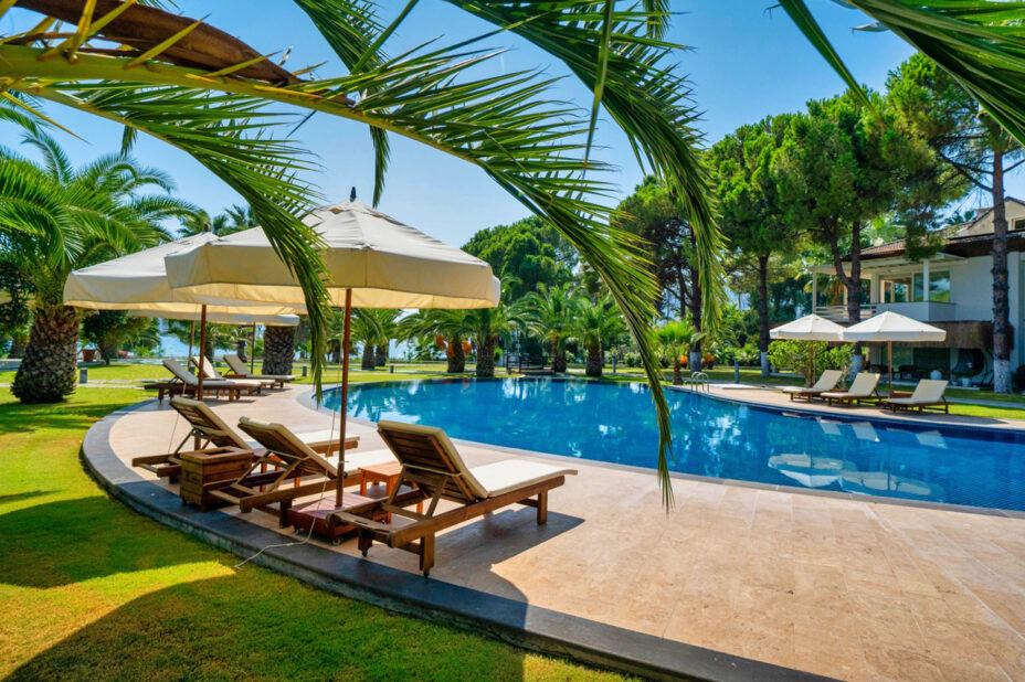 Seafront Holiday Rental With Pool in Topaz Gocek Featured