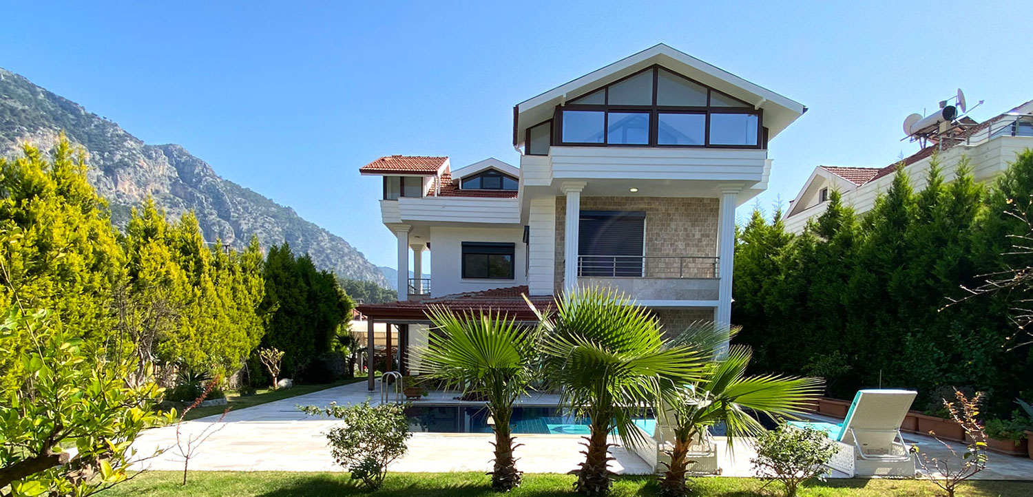 Detahed Villa with Pool for Sale in Gocek Turkey
