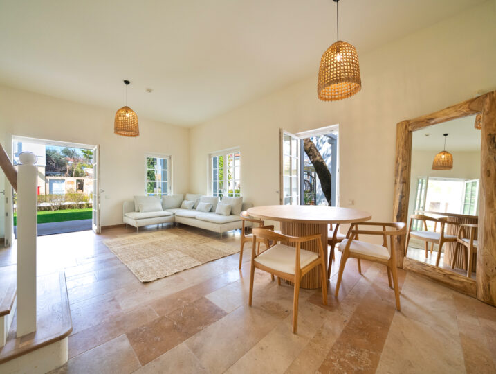 Canal Villa for Sale in Portville